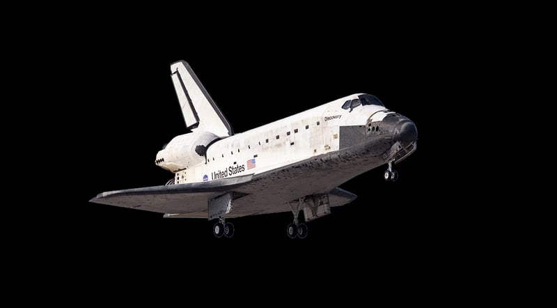 Space shuttle lift-off